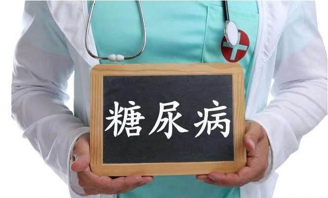 糖尿病前期有什么症状,为什么糖尿病人要多吃苦瓜？