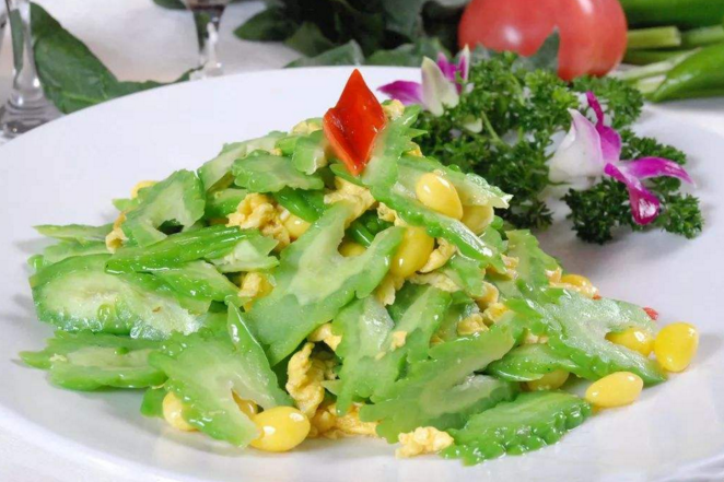  苦瓜再好请不要和这种美食一起吃！后果很严重！