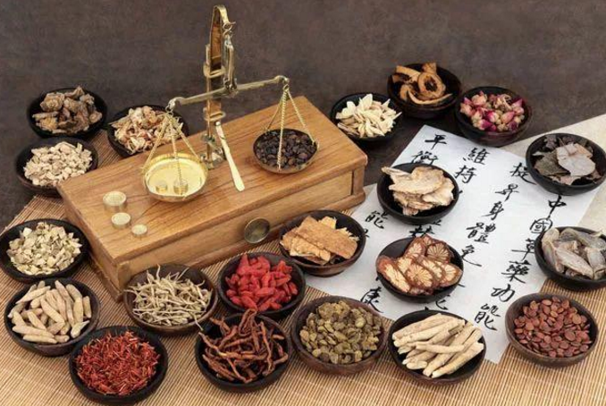吃什么中成药可以改善视力，常用的眼部中成药